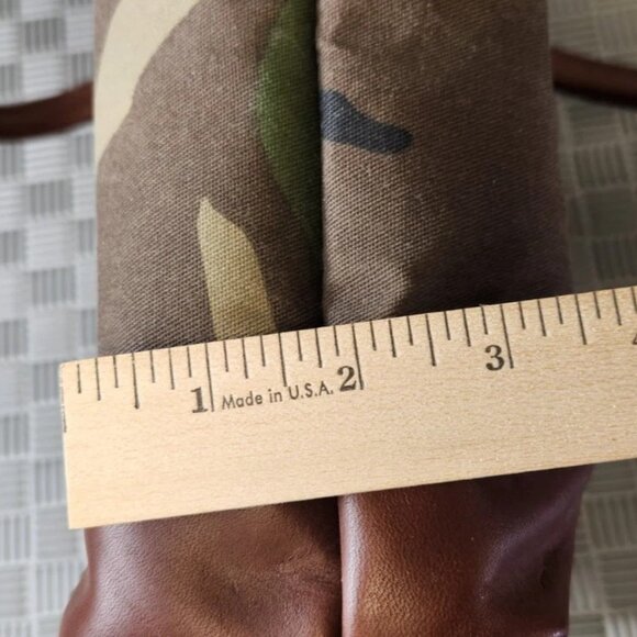 R. Riveter American Made Otto Camo Canvas Crossbody Handbag With Mini Coin Purse - Picture 16 of 16